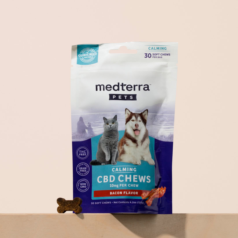Medterra, Calming CBD Chews for Dogs & Cats, Isolate THC-Free, Bacon, 30ct, 300mg CBD 1