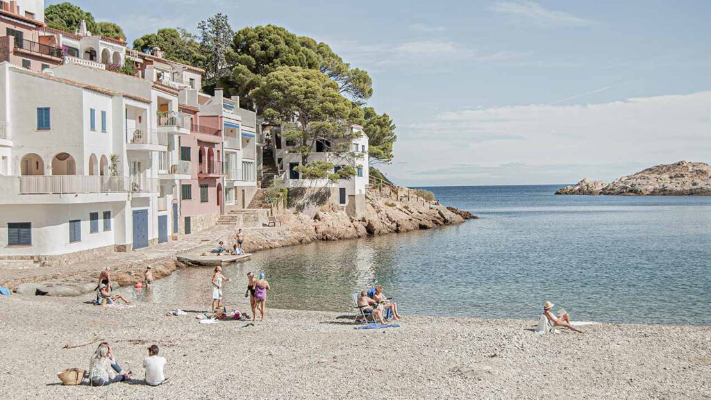 New Tests Reveal Effects of CBD in Topicals