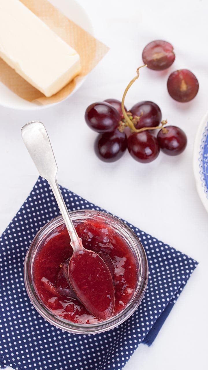 Pectin vs. Gelatin What is in Your CBD Gummies? CBD.market