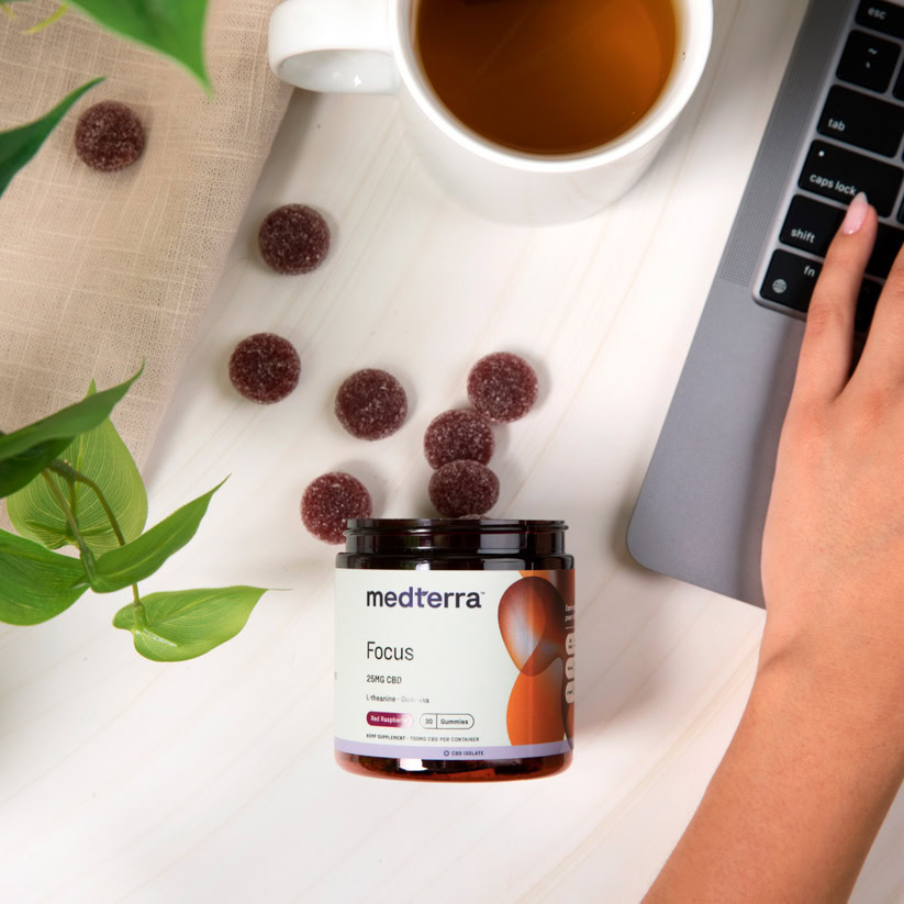 Medterra, Focus CBD Gummies, Red Raspberry, Isolate THC-Free, 30ct, 750mg CBD