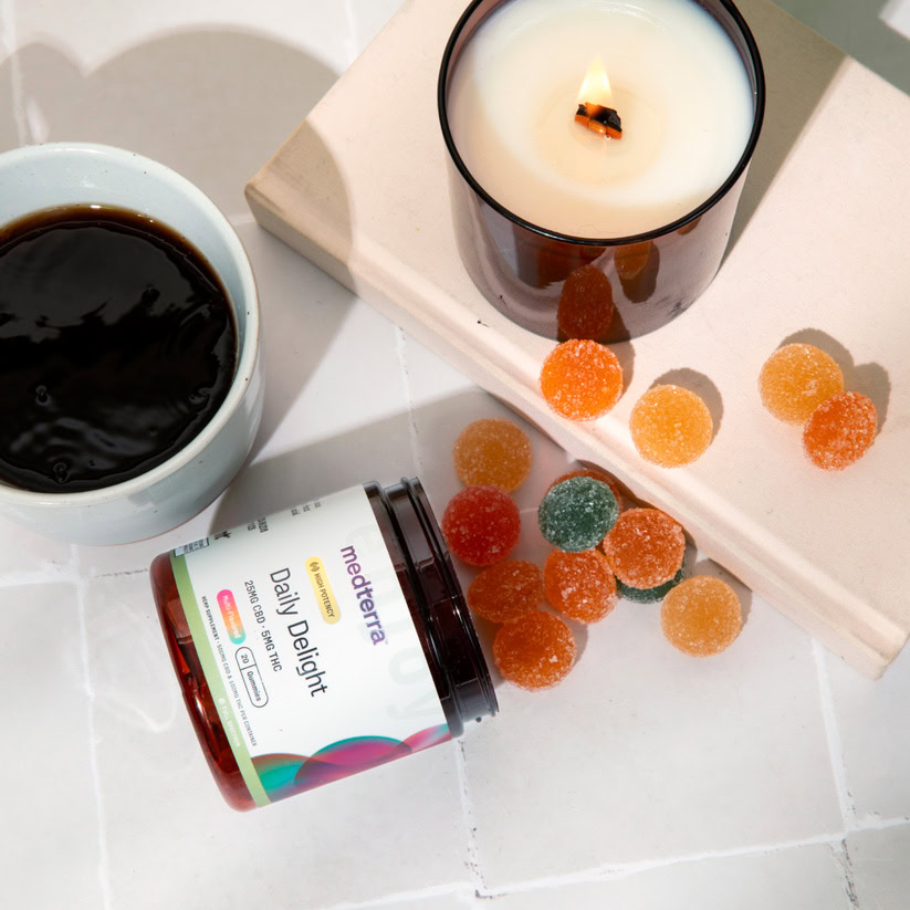 Medterra, Daily Delight 25mg CBD + 5mg THC Gummies, Multi-Flavored, Full Spectrum, 20ct, 100mg THC + 500mg CBD