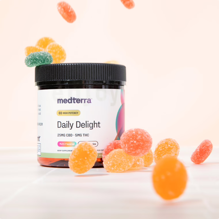 Medterra, Daily Delight 25mg CBD + 5mg THC Gummies, Multi-Flavored, Full Spectrum, 20ct, 100mg THC + 500mg CBD