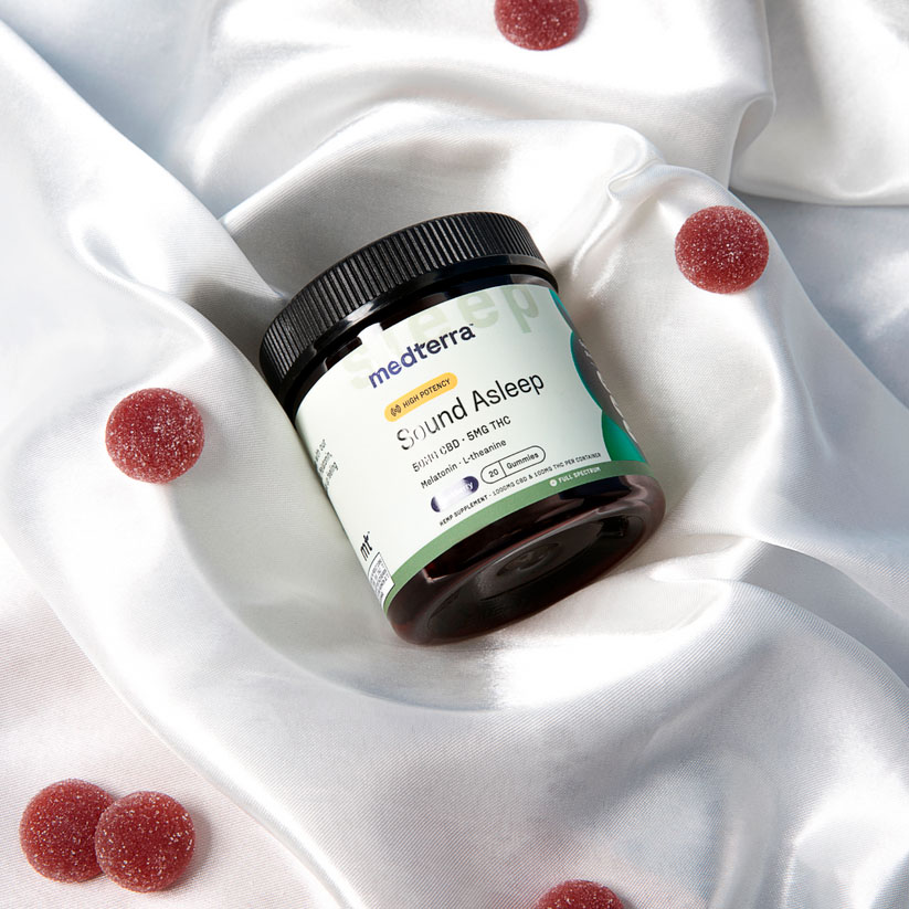 Medterra, Sound Asleep 5mg THC + 50mg CBD Gummies, Blackberry, Full Spectrum, 20ct, 100mg THC + 1000mg CBD