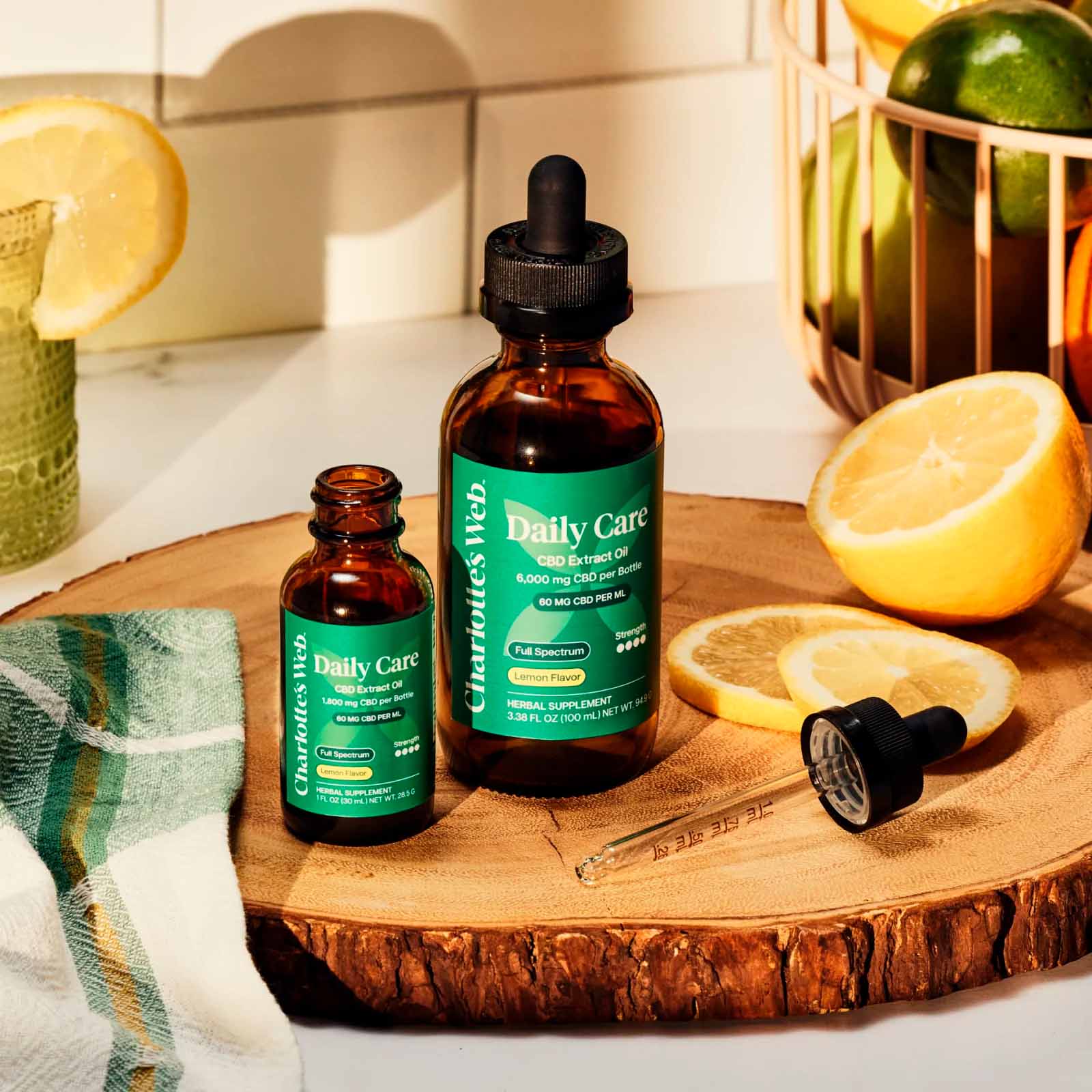 Charlotte’s Web, CBD Oil 60mg, Lemon Twist, Full Spectrum, 3.38fl oz, 6000mg CBD