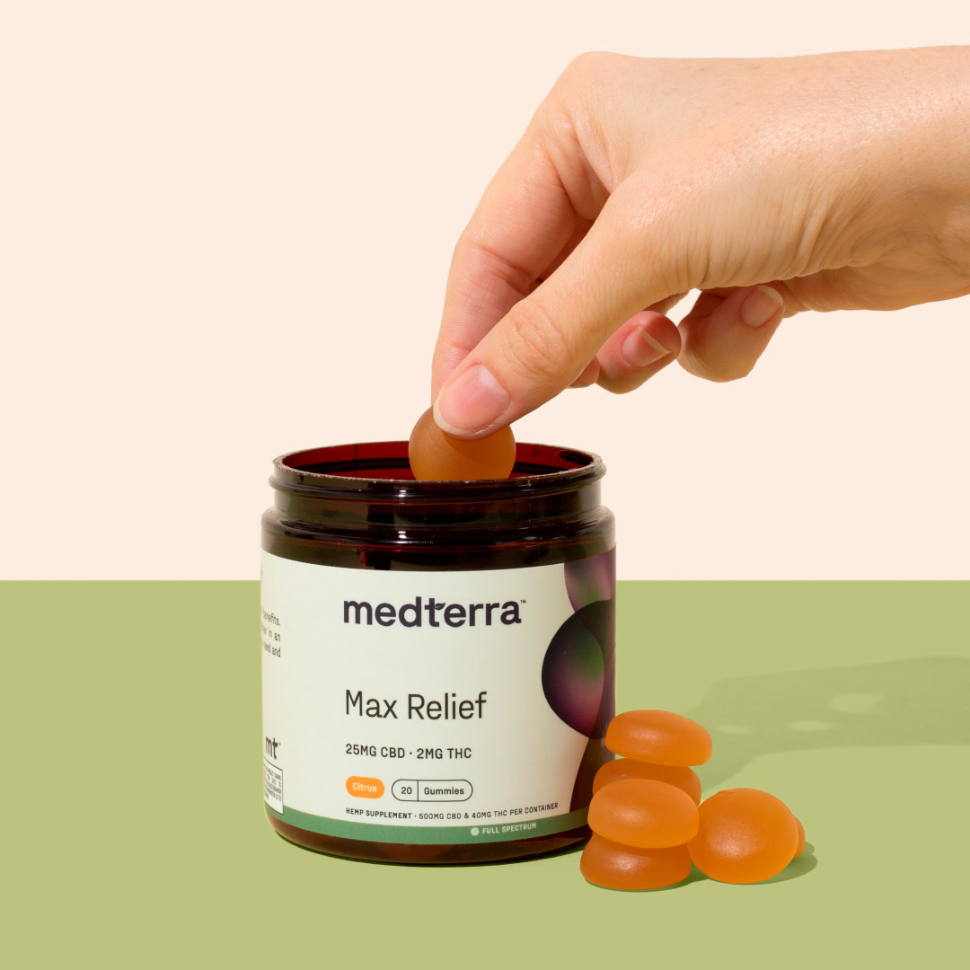 Medterra, Max Relief 25mg CBD + 2mg THC Gummies, Citrus, Full Spectrum, 20ct, 40mg THC + 500mg CBD