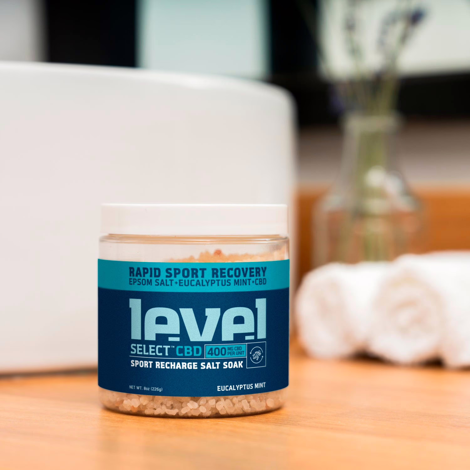 Level Select CBD, Sport Recharge CBD Salt Soak, Eucalyptus Mint, Broad Spectrum THC-Free, 8oz, 400mg CBD
