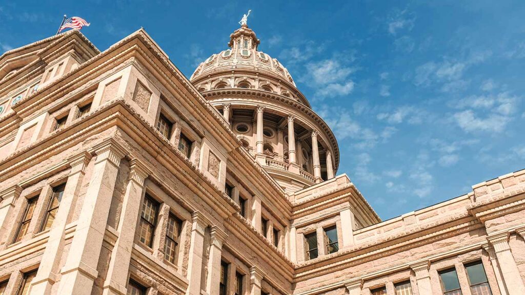 Texas Senate Allows Only CBD and CBG in Consumable Hemp Products